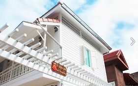 Ban Thungdang Housetel Bangkok